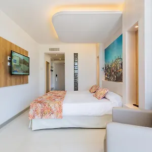 Hyde Ibiza Hotel Cala Llonga (Ibiza)